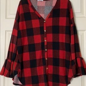 NWOT Red & Black plaid bell sleeve flowy button up